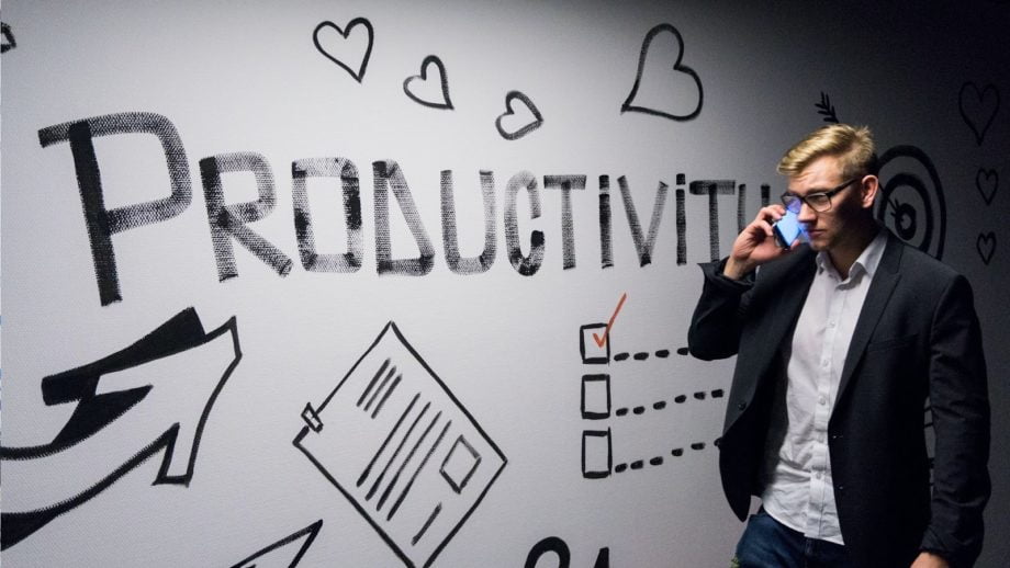 4 Tips To Maximize Your Productivity At Work